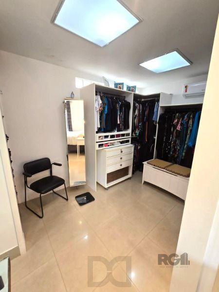 Apartamento em Porto Alegre, no bairro Auxiliadora, com 4 dormitório(s), e 4 banheiros, à venda. — foto 18