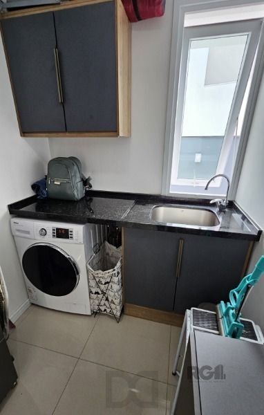 Casa em Porto Alegre, no bairro Hípica, com 3 dormitório(s), e 3 banheiros, à venda. — foto 23