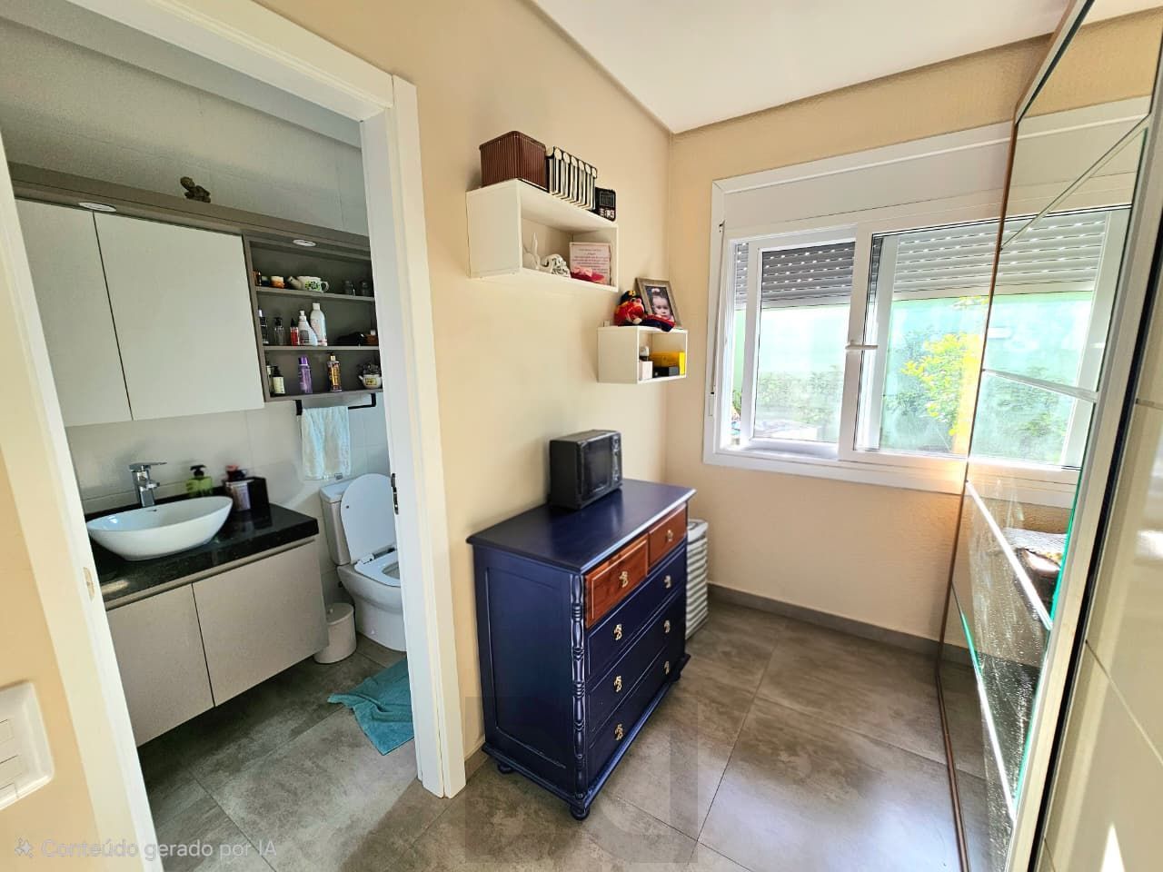 Casa térrea mobiliada de 3 dormitórios com uma suíte no bairro Aberta dos Morros — foto 10