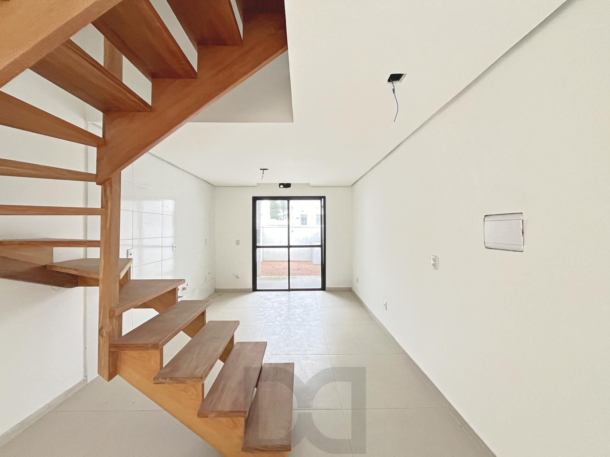 Casa em Porto Alegre, no bairro Hípica, com 2 dormitório(s), e 2 banheiros, à venda. — foto 8