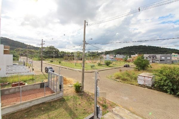Casa para Venda - 120m², 3 dormitórios, sendo 1 suites, 2 vagas - Hípica — foto 26