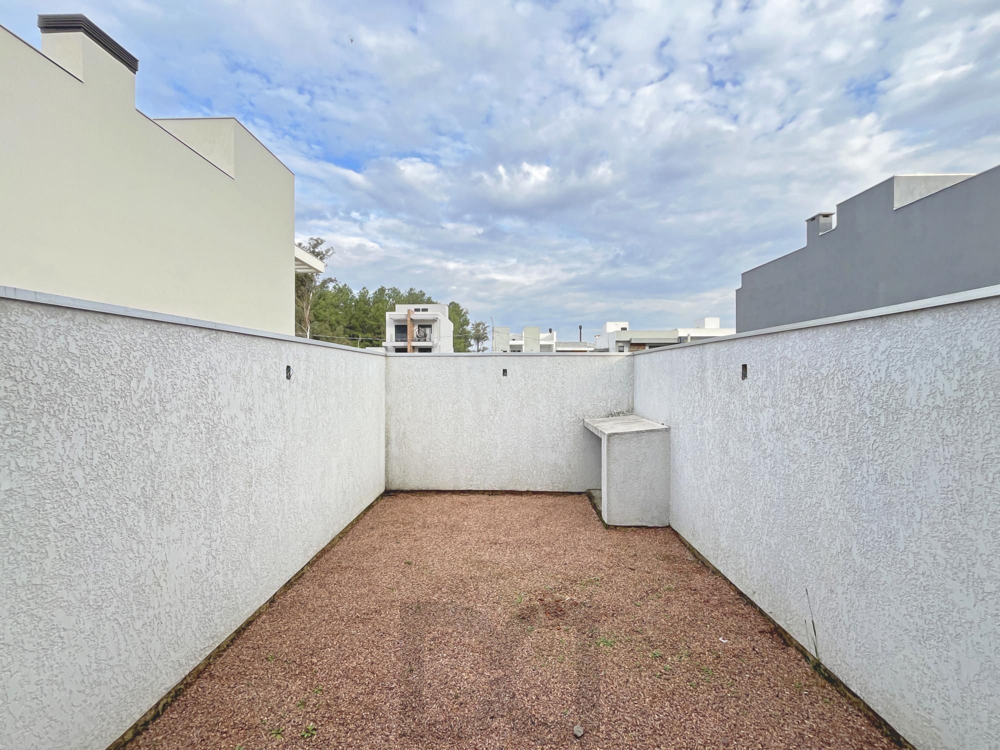 Casa em Porto Alegre, no bairro Hípica, com 2 dormitório(s), e 2 banheiros, à venda. — foto 16