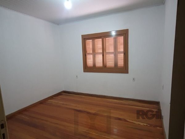 Casa em Porto Alegre, no bairro Vila Nova, com 4 dormitório(s), e 4 banheiros, à venda. — foto 18