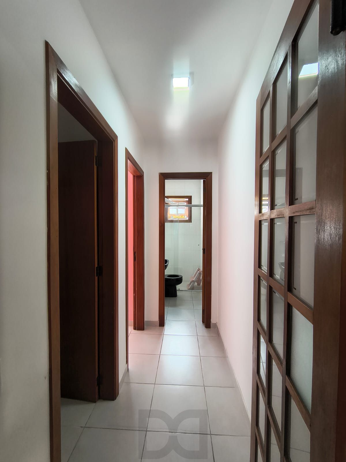 Casa terrea de 3 dormitorios sendo uma suite no bairro Hipica — foto 20