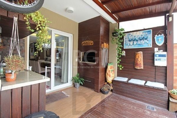 Casa em Porto Alegre, no bairro Hípica, com 3 dormitório(s), e 3 banheiros, à venda. — foto 21