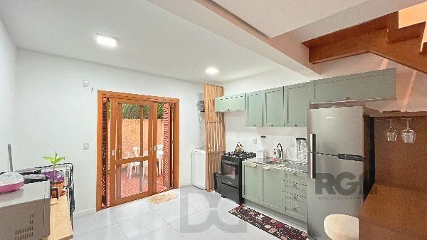 Casa Condominio em Porto Alegre, no bairro Teresópolis, com 2 dormitório(s), e 2 banheiros, à venda. — foto 10