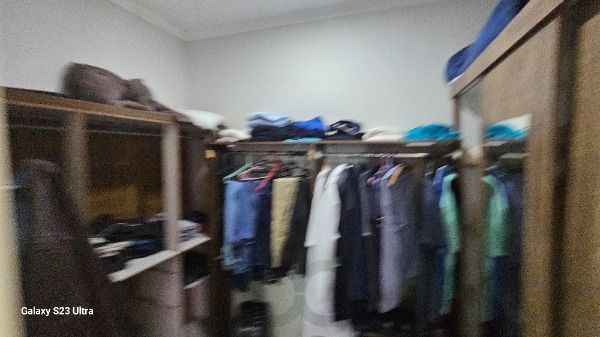 Casa em Porto Alegre, no bairro Hípica, com 3 dormitório(s), e 3 banheiros, à venda. — foto 33