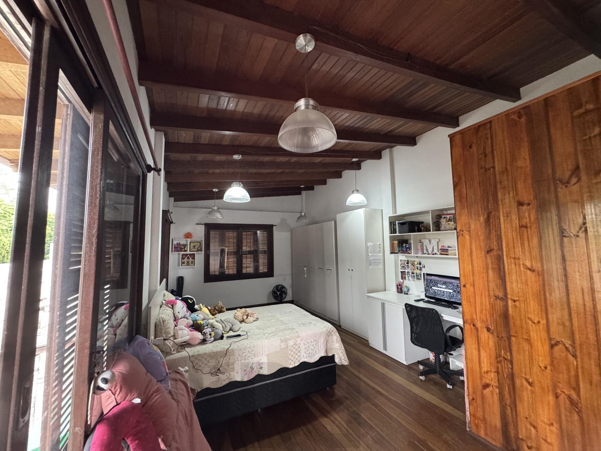 Casa espaçosa no bairro Cristal, — foto 29