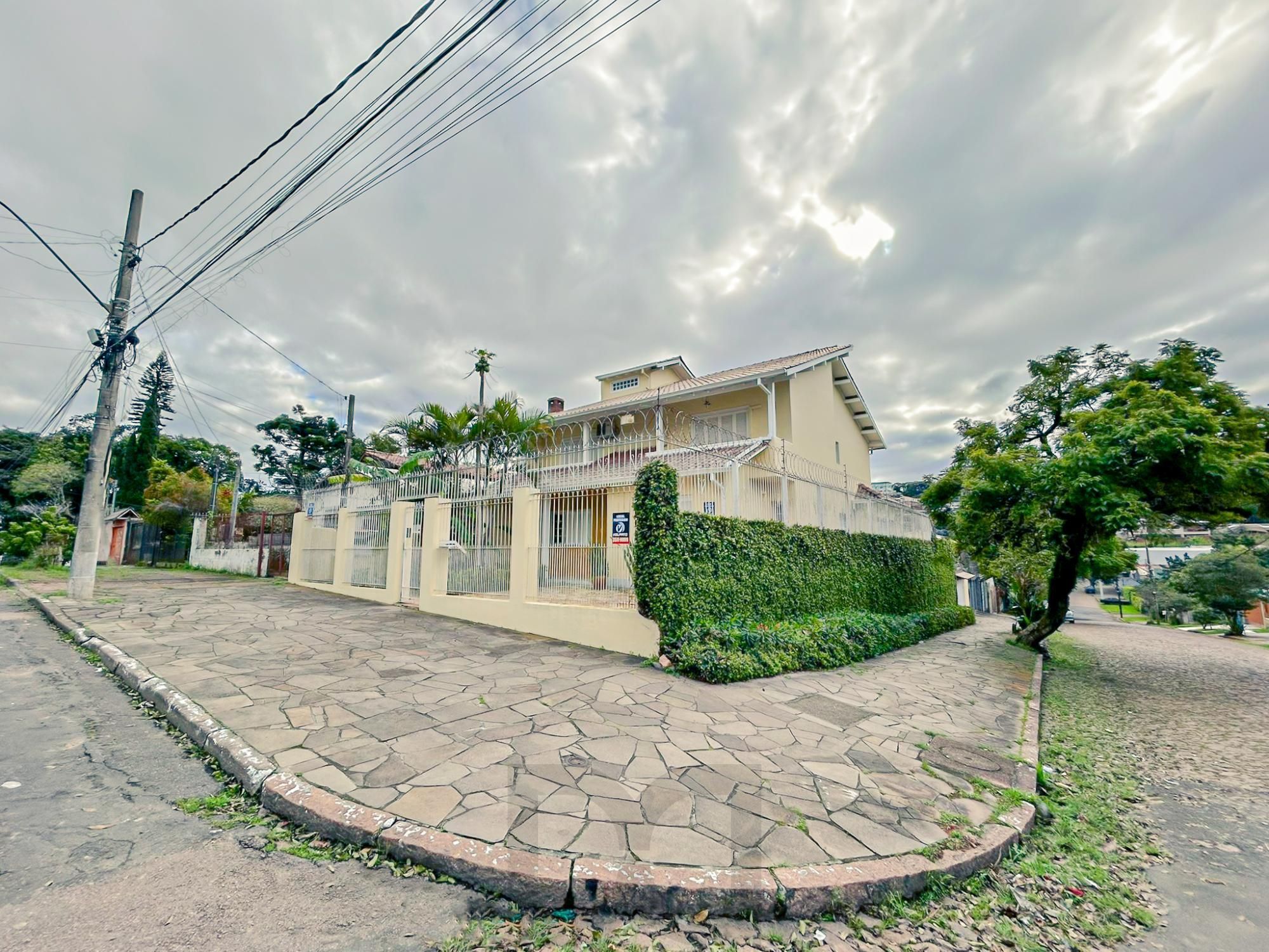 Casa 4 dormitórios 295m2 área construída bairro Nonoai — foto 35