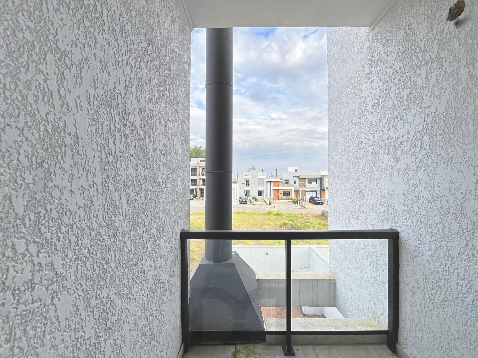 Casa em Porto Alegre, no bairro Hípica, com 2 dormitório(s), e 2 banheiros, à venda. — foto 32