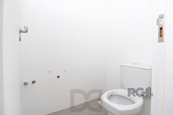 Sobrado para Venda - 100m², 3 dormitórios, sendo 3 suites, 2 vagas - Portal Do Guarujá — foto 33