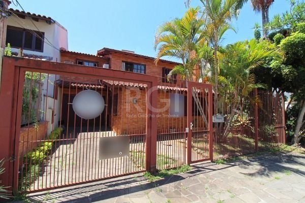 Casa em Porto Alegre, no bairro Ipanema, com 3 dormitório(s), e 3 banheiros, à venda. — foto 37