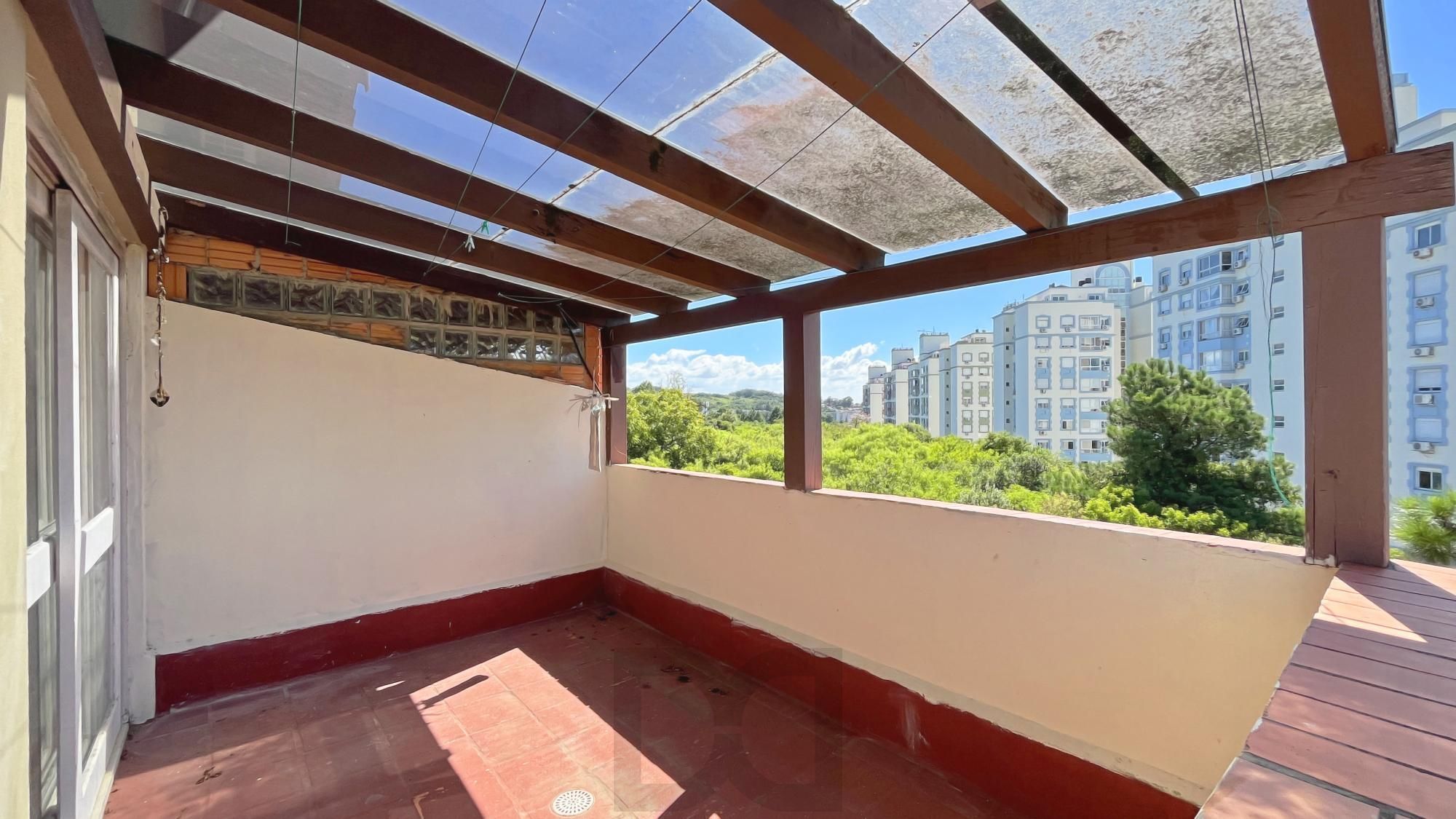 COBERTURA NA CAVALHADA COM 2 DORMITÓRIOS — foto 38
