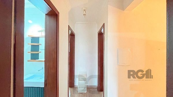Casa em Porto Alegre, no bairro Hípica, com 3 dormitório(s), e 3 banheiros, à venda. — foto 24