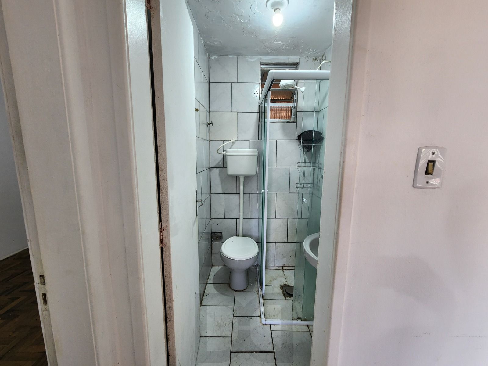 Excelente oportunidade ! Apartamento 2 dormitórios bairro Ipanema, sem risco de alagamentos ! — foto 7