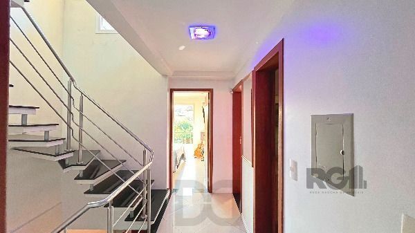 Casa em Porto Alegre, no bairro Hípica, com 3 dormitório(s), e 3 banheiros, à venda. — foto 27