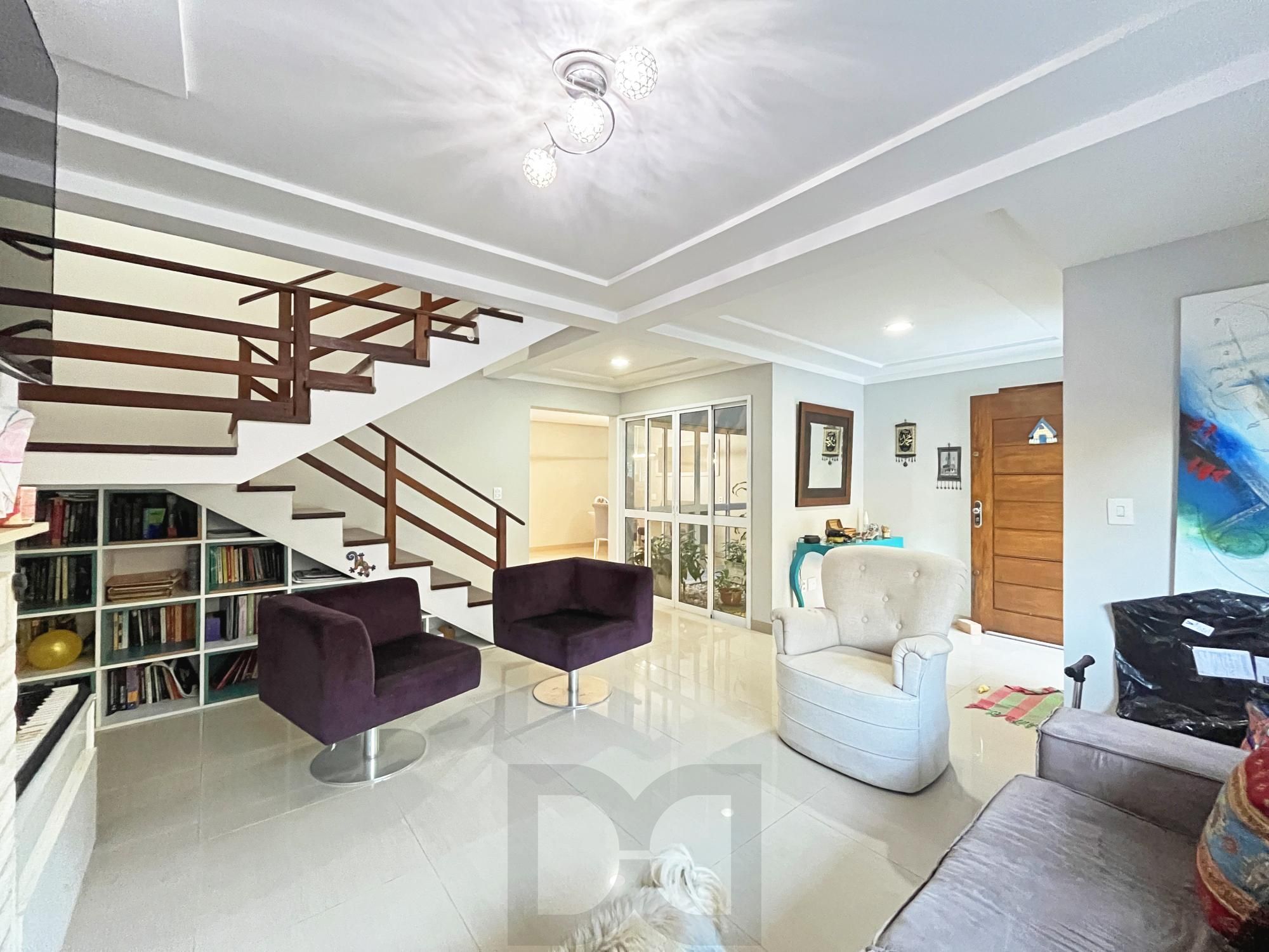 Casa para Venda - 270m², 3 dormitórios, sendo 1 suites, 2 vagas - Guarujá — foto 15