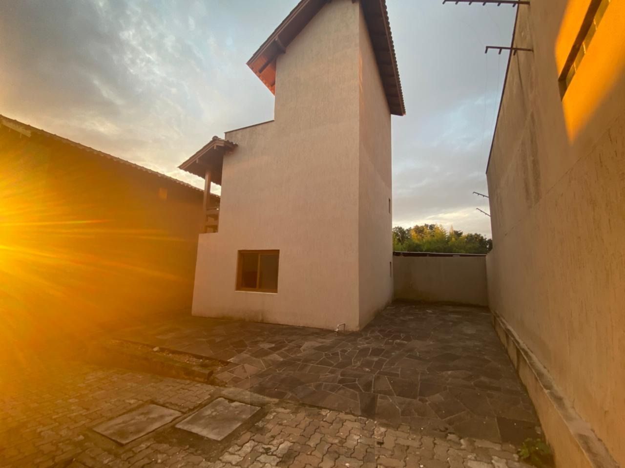 Casa Condominio para Venda - 1200m², 3 dormitórios, sendo 1 suites, 2 vagas - Ipanema — foto 8