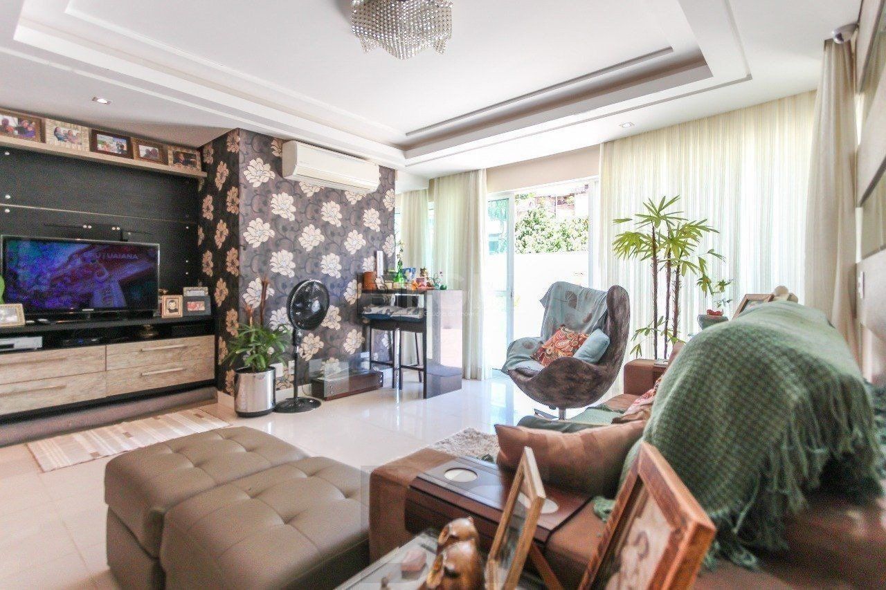 Apartamento para Venda - 198.4m², 3 dormitórios, sendo 1 suites, 2 vagas - Boa Vista — foto 1