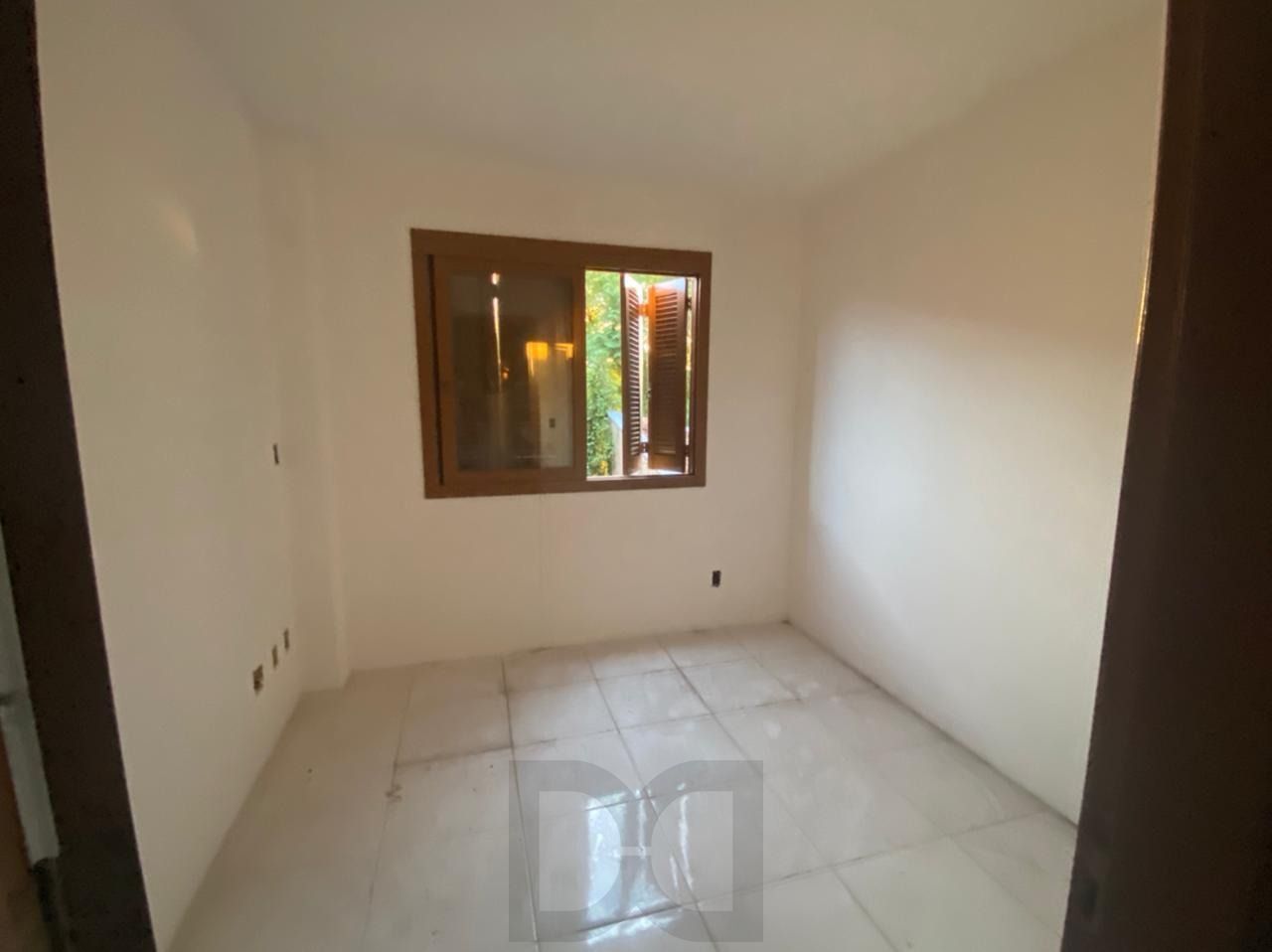 Casa Condominio para Venda - 1200m², 3 dormitórios, sendo 1 suites, 2 vagas - Ipanema — foto 3