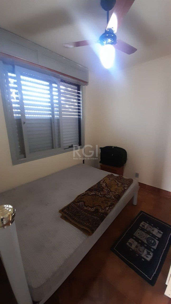 Casa para Venda - 250m², 3 dormitórios, sendo 1 suites, 3 vagas - Chácara das Pedras — foto 38