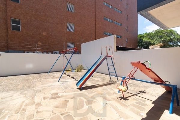 Apartamento com 2 quartos e 84m² no bairro Santo Antônio em Porto Alegre — foto 21