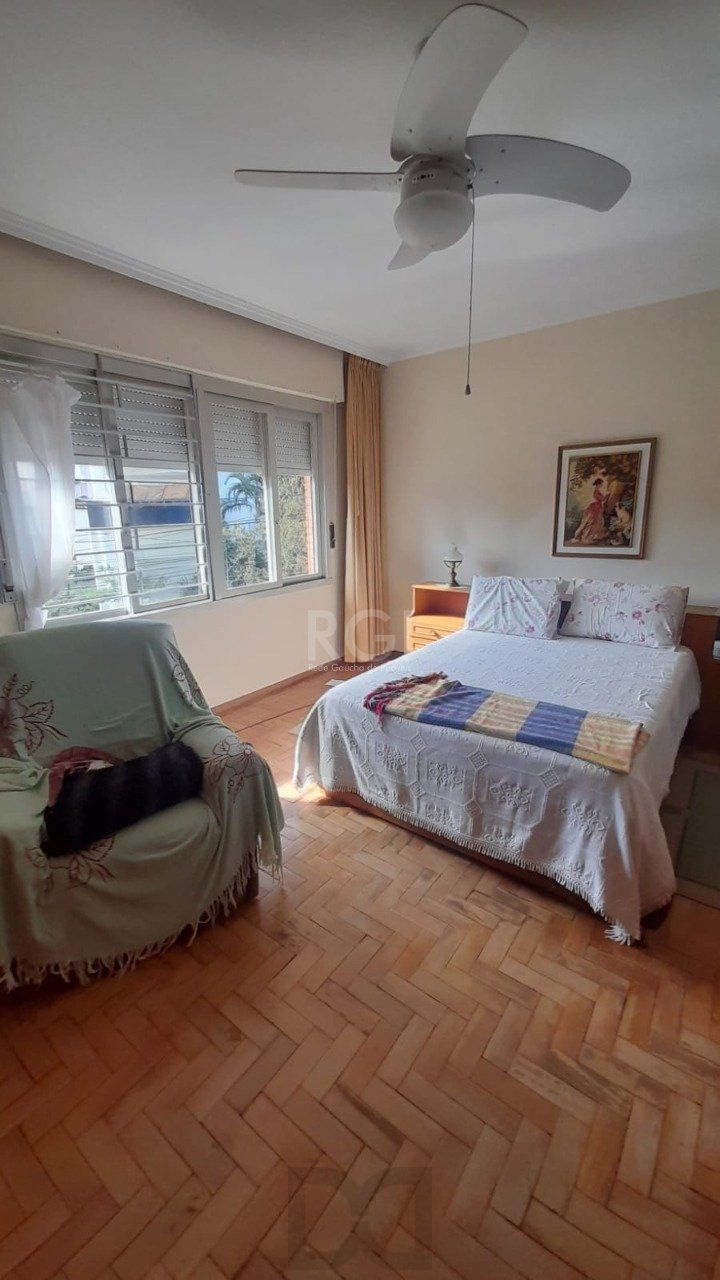 Casa para Venda - 250m², 3 dormitórios, sendo 1 suites, 3 vagas - Chácara das Pedras — foto 17