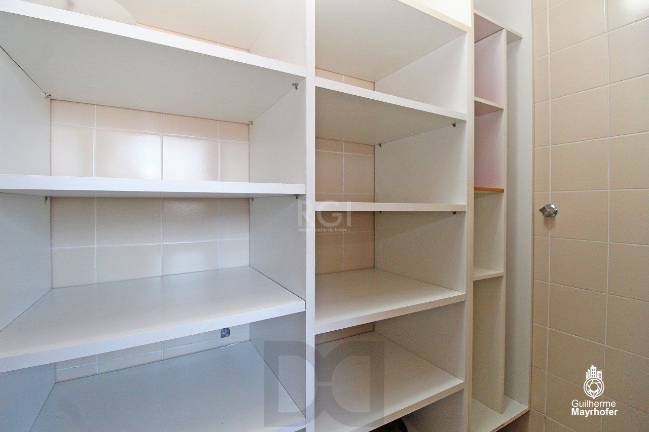 Apartamento para Venda - 76.17m², 2 dormitórios, sendo 1 suites, 2 vagas - Menino Deus — foto 14