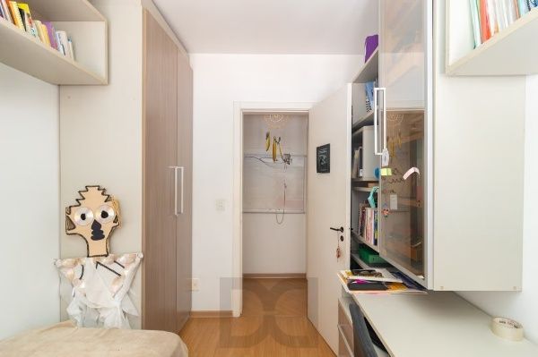 Apartamento com 2 quartos e 84m² no bairro Santo Antônio em Porto Alegre — foto 13