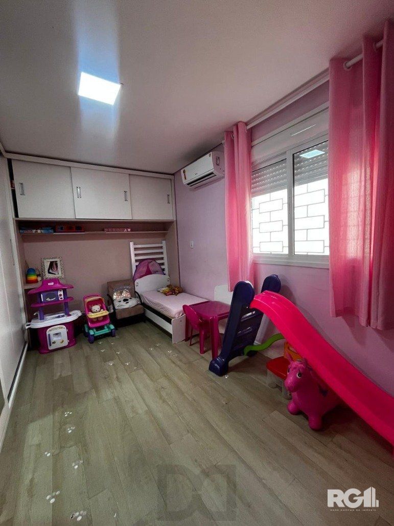 Casa Reformada no Bairro Medianeira — foto 12