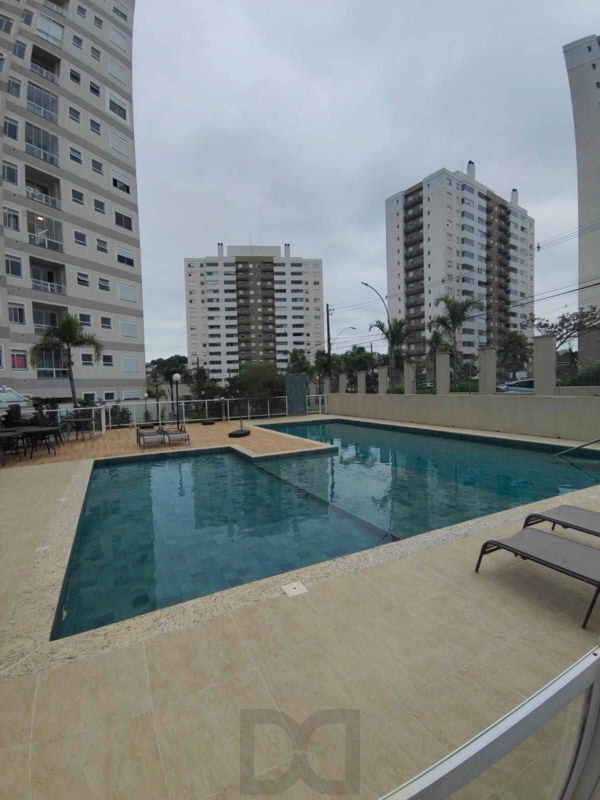 Apartamento de 2 Dorms - Porto Bahamas — foto 1