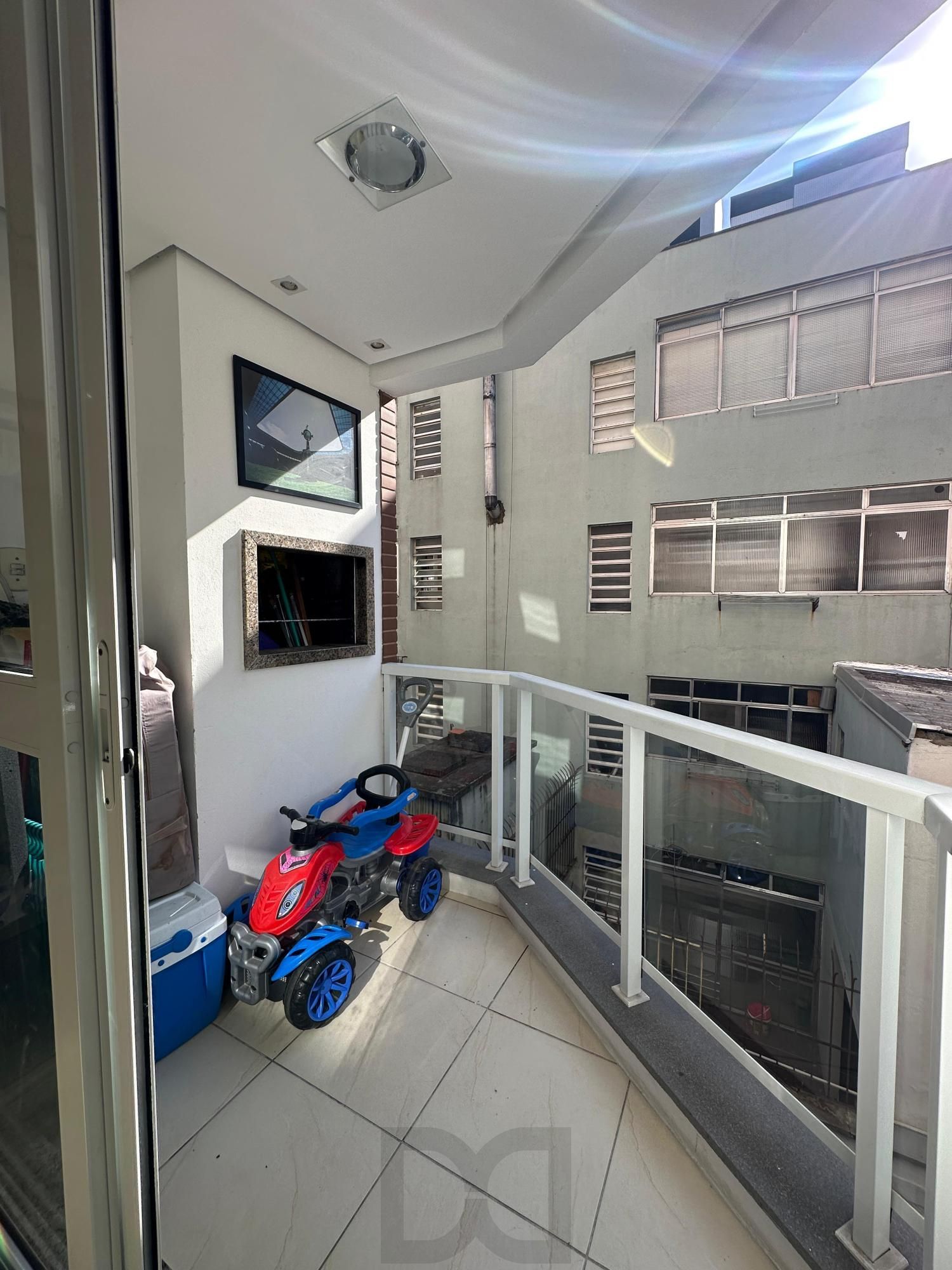 Apartamento Semimobiliado à Venda no Bairro Passo da Areia- Res. Saint Raphael — foto 6