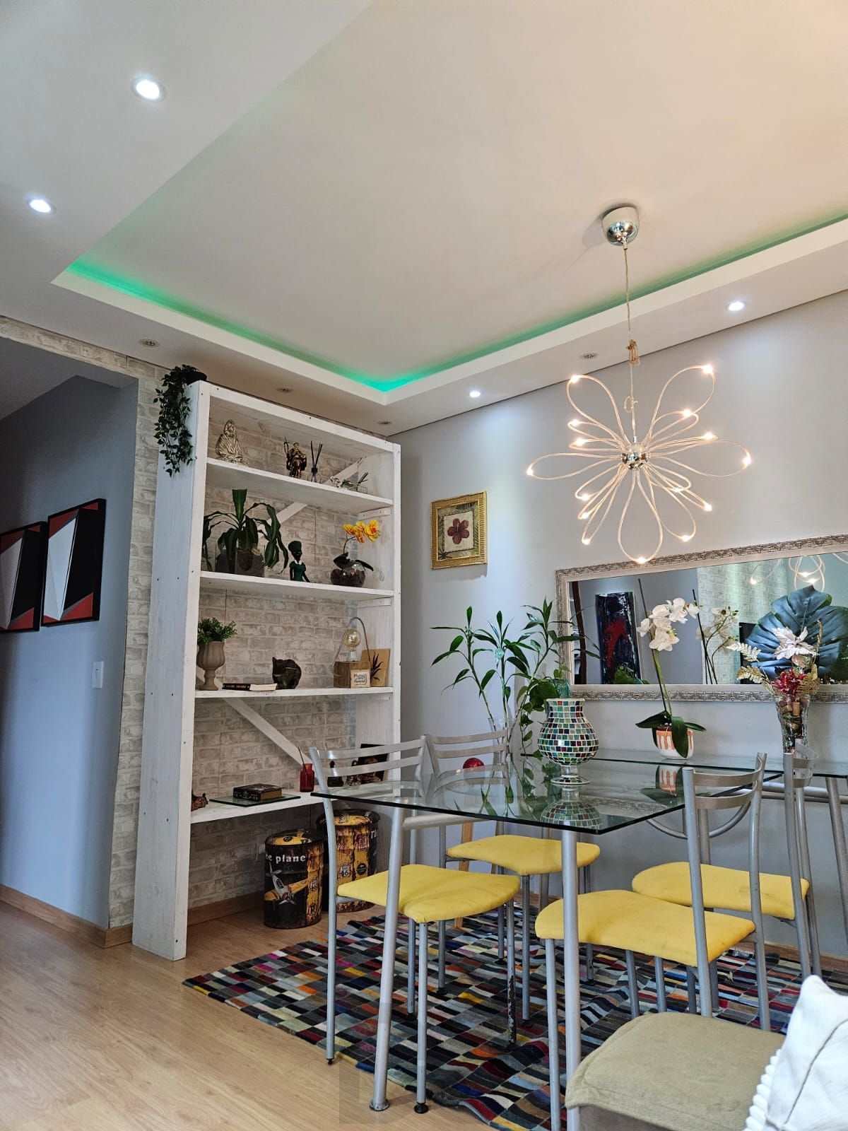 Apartamento à venda com 68m², 2 quartos e 1 vaga no bairro Nonoai. — foto 5