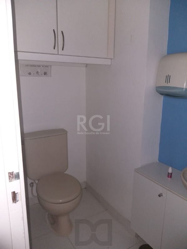 MÁFFER IMÓVEIS ALUGA Sala Comercial na Av. Cristóvão Colombo – Próxima à Félix da Cunha- 32.71m² — foto 14