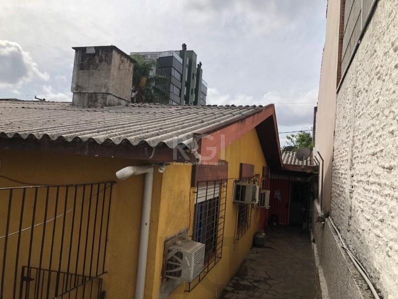 Casa para Venda - 200m², 3 dormitórios, sendo 1 suites, 2 vagas - Chácara das Pedras — foto 25