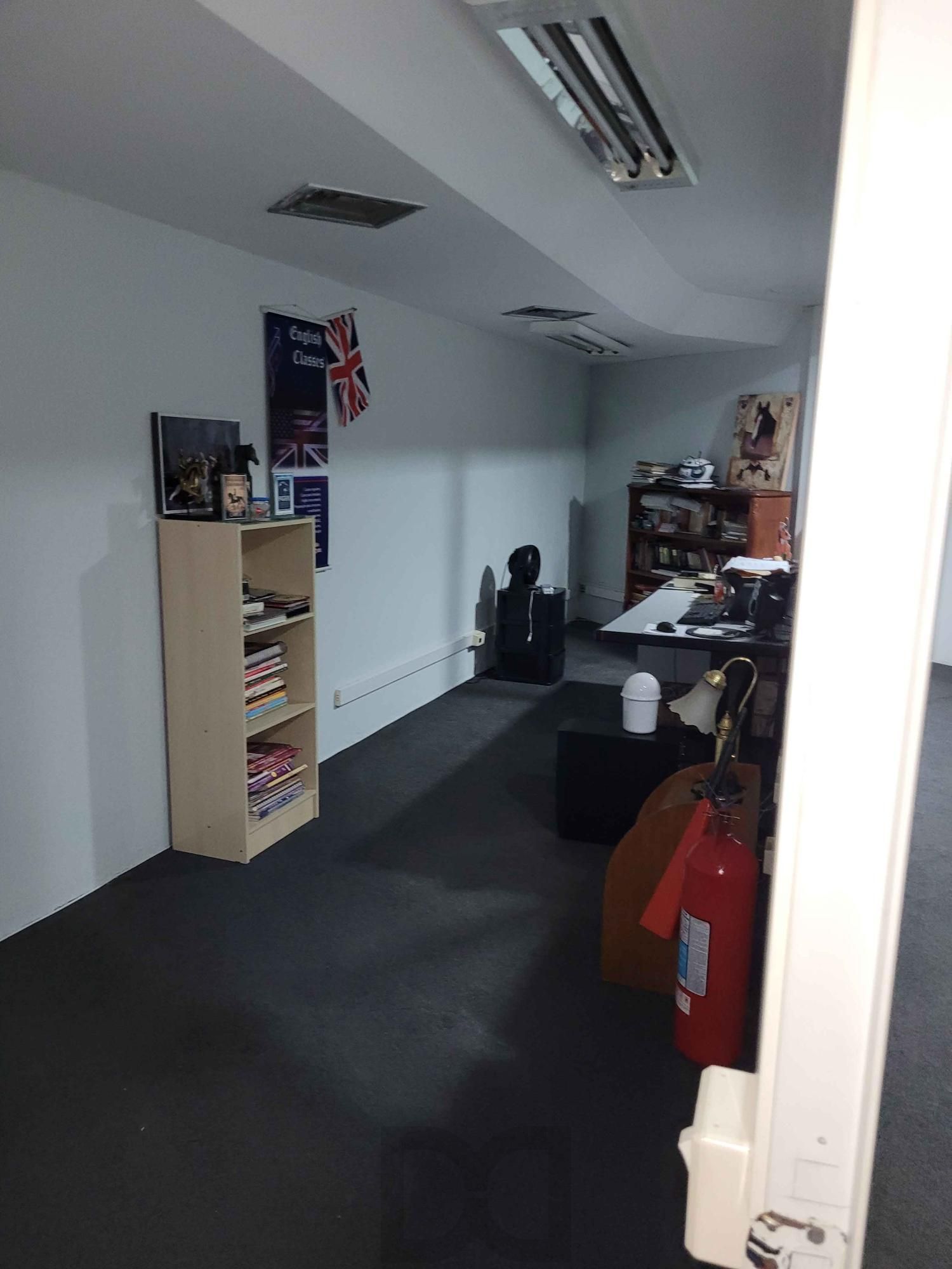 🏢 Conjunto de Salas Comerciais na barros cassal esquina Farrapos — foto 38