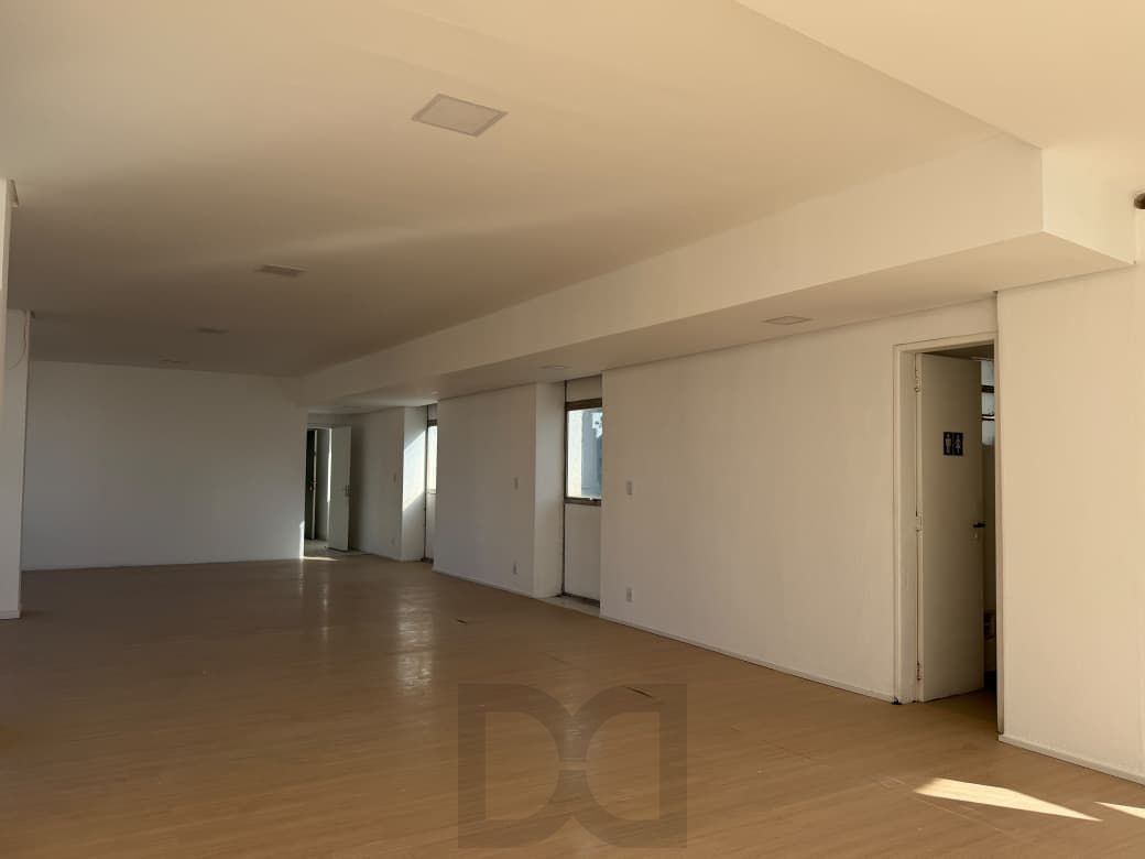 🏢✨BELO CONJUNTO COMERCIAL NO CENTRO DE PORTO ALEGRE COM VISTA PARA O GUAÍBA!✨🏢 — foto 18