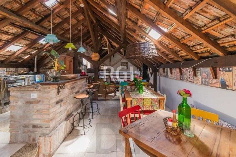 Casa para Venda - 490m², 3 dormitórios, sendo 1 suites, Floresta — foto 35