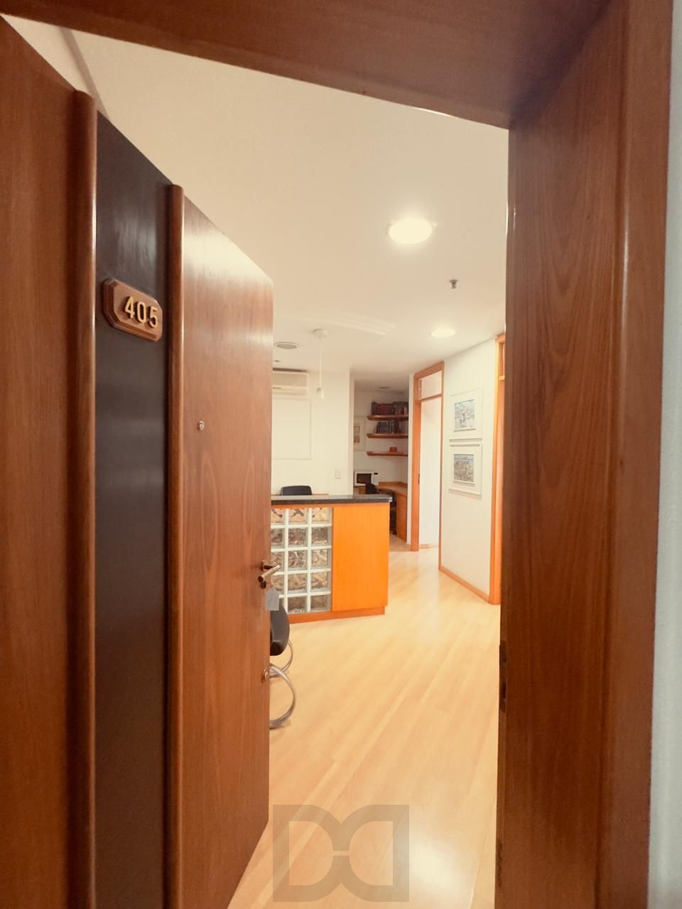 🏢✨ EXCELENTE SALA COMERCIALNO ALTOS DA CRISTÓVÃO COLOMBO – PORTO ALEGRE — foto 1