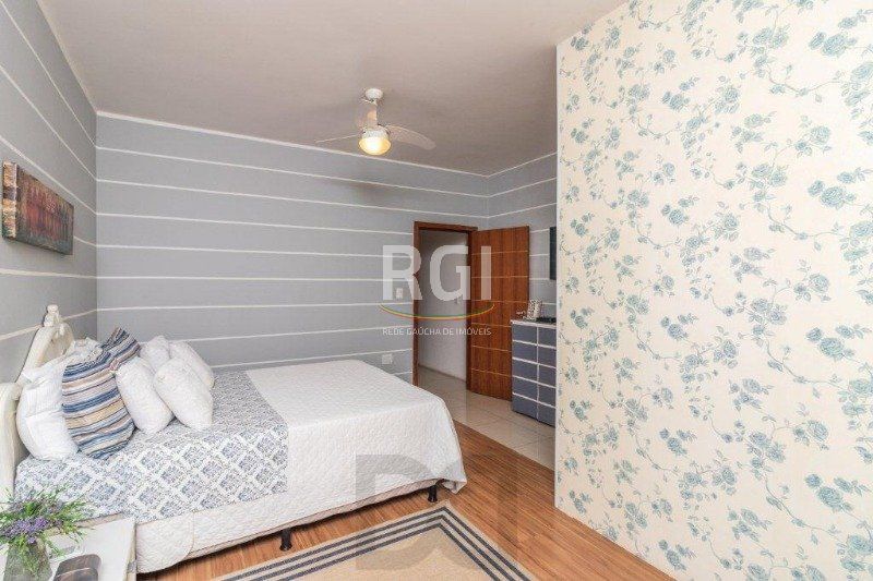 Casa para Venda - 490m², 3 dormitórios, sendo 1 suites, Floresta — foto 22