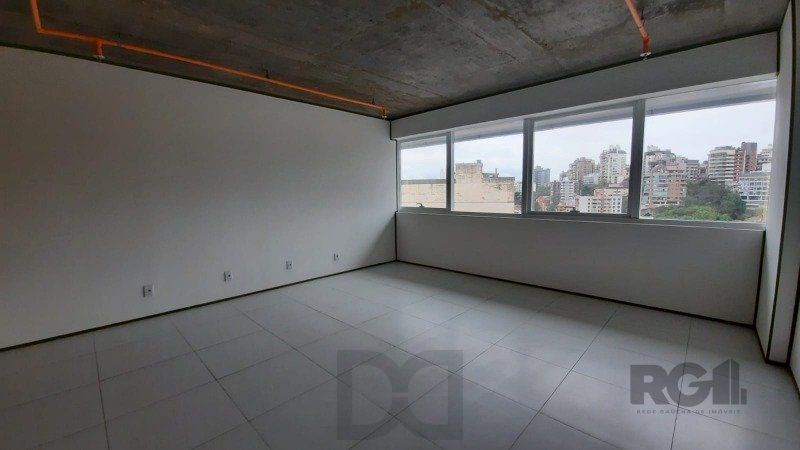 🏢 Sala Comercial – Rua Ramiro Barcelos — foto 3