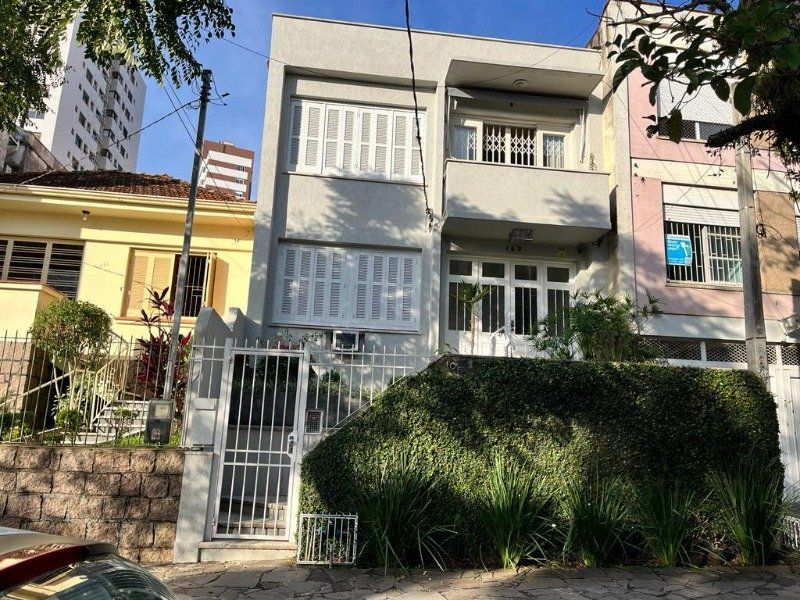 Apartamento para Venda - 57.4m², 2 dormitórios, Petrópolis — foto 2