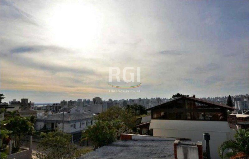 Casa para Venda - 276m², 3 dormitórios, sendo 1 suites, 5 vagas - Medianeira — foto 18