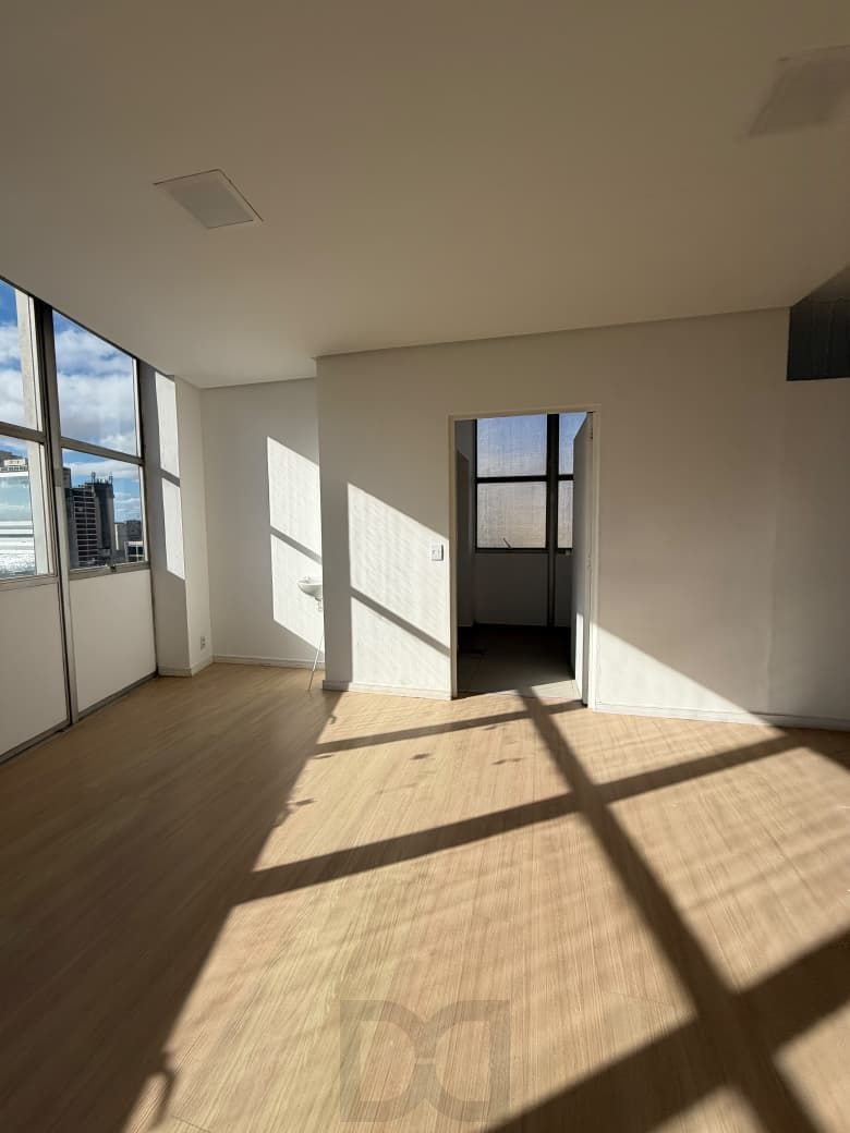 🏢✨BELO CONJUNTO COMERCIAL NO CENTRO DE PORTO ALEGRE COM VISTA PARA O GUAÍBA!✨🏢 — foto 16
