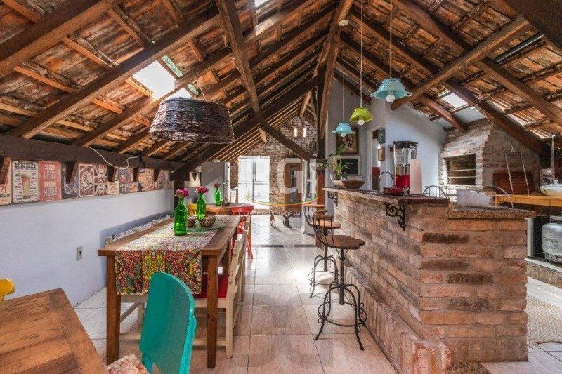 Casa para Venda - 490m², 3 dormitórios, sendo 1 suites, Floresta — foto 34