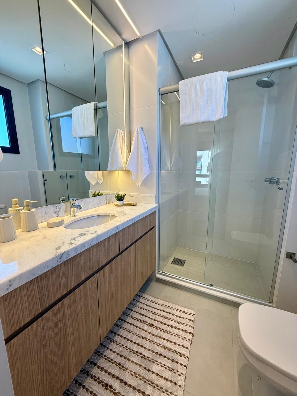 🏆 APARTAMENTO FINAMENTE DECORADO NO CORAÇÃO DO MONT SERRAT — foto 10