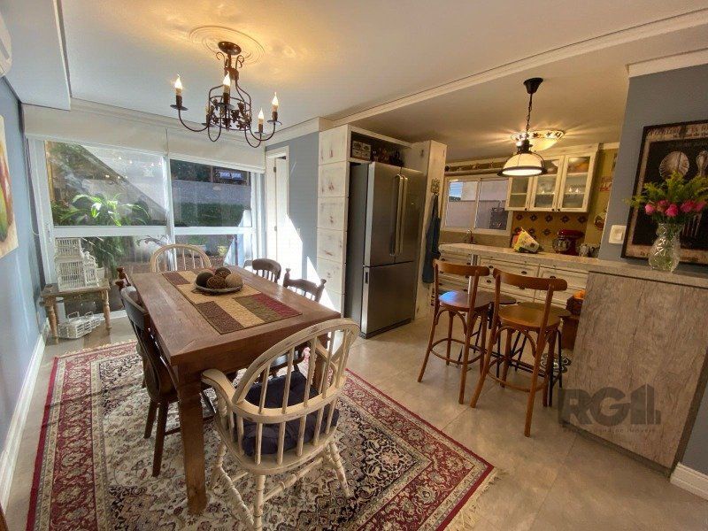 Casa em Condomínio para Comprar no bairro Pedra Redonda com 4 suítes — foto 31