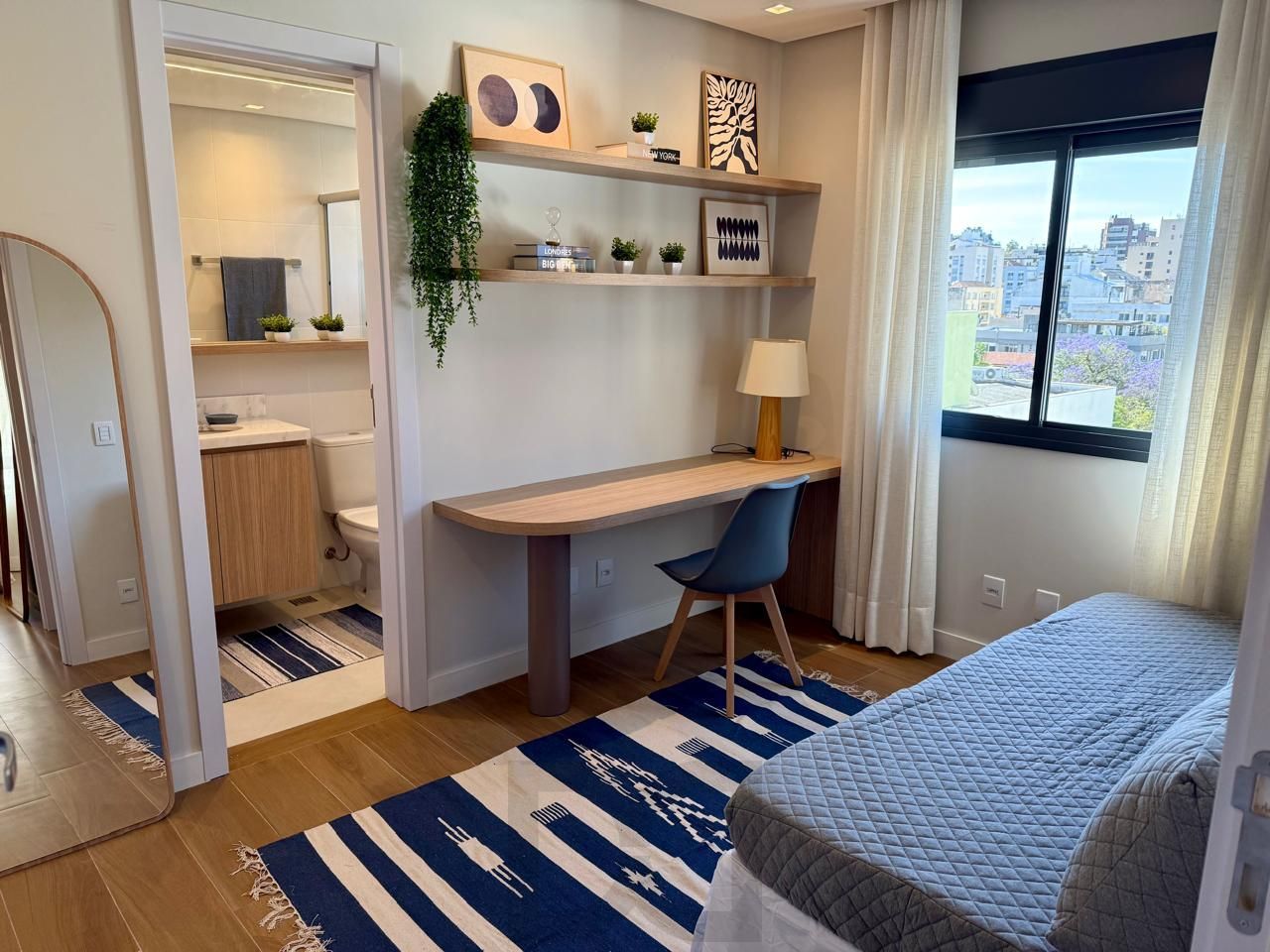 🏆 APARTAMENTO FINAMENTE DECORADO NO CORAÇÃO DO MONT SERRAT — foto 7
