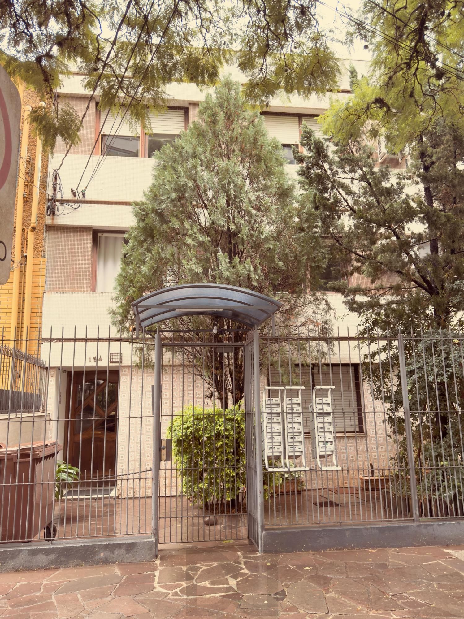 🏡 EXCELENTE APARTAMENTO SEMIMOBILIADO COM 2 DORMITÓRIOS NO SÃO JOÃO — foto 2
