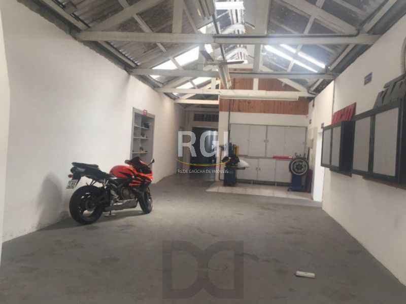 Loja para Venda - 621.72m², 0 dormitórios, Floresta — foto 1